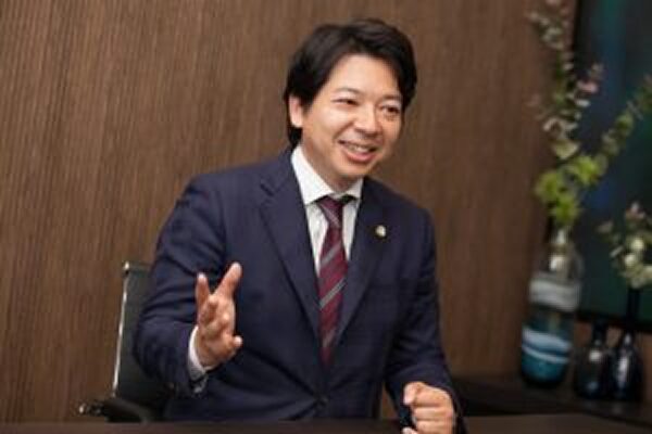 紛センで賠償金額230万円の増額に成功した後遺障害12級13号の会社員の事例