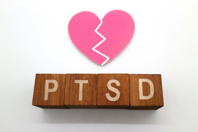 DSM－Ⅳ (PTSDの診断基準)